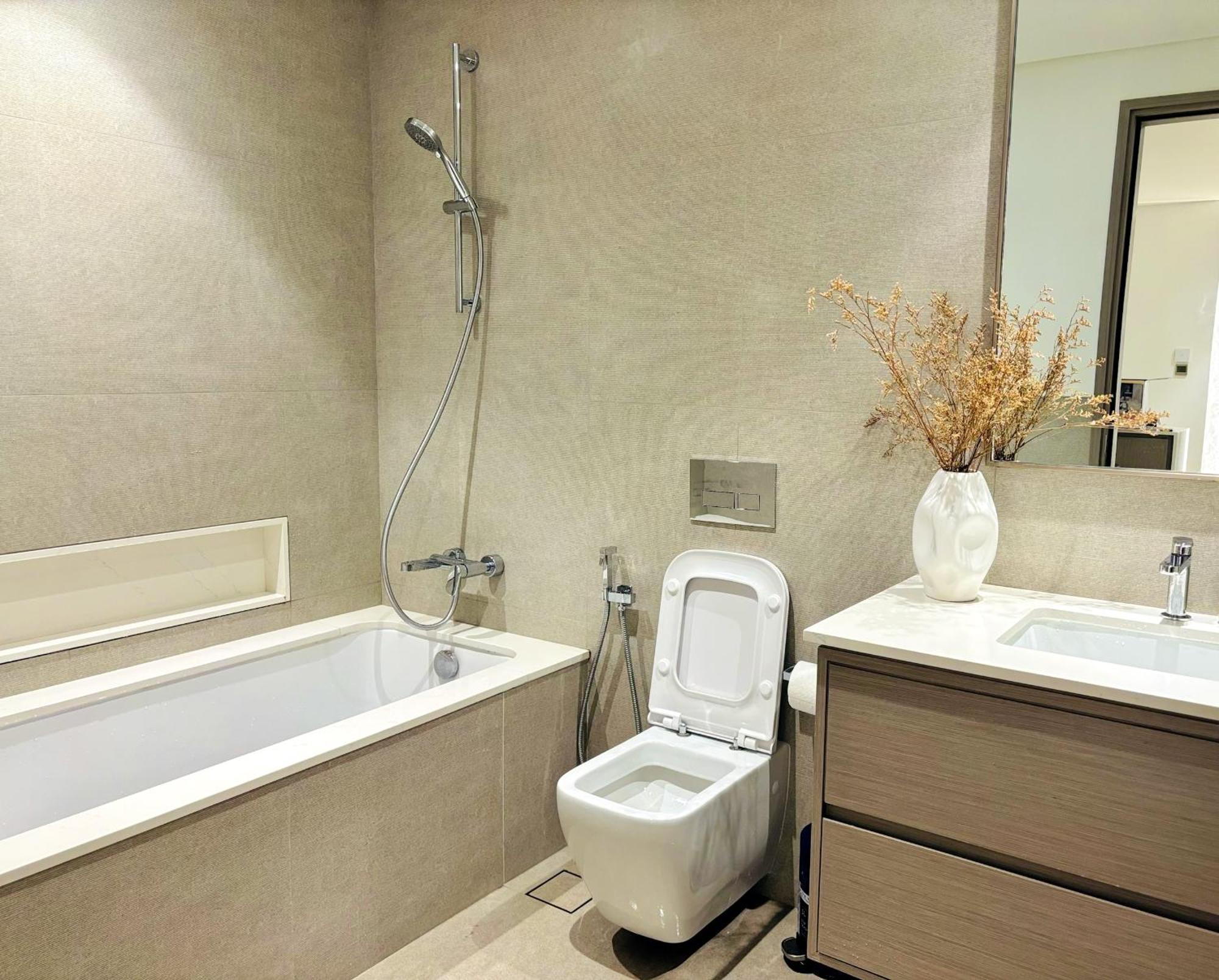 Apartment Luxury 1br View Infinity Pool Burj Khalifa With Balcony Dubai
