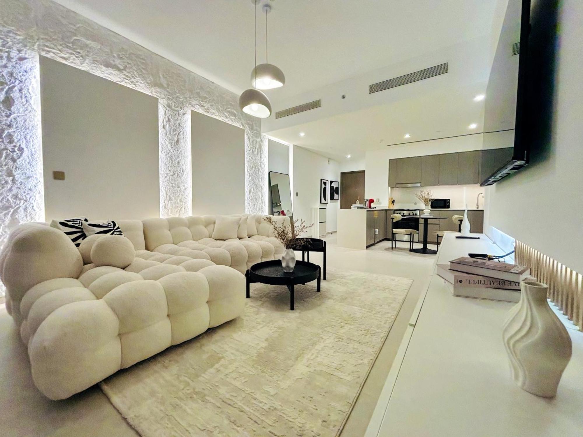 Luxury 1br View Infinity Pool Burj Khalifa With Balcony *