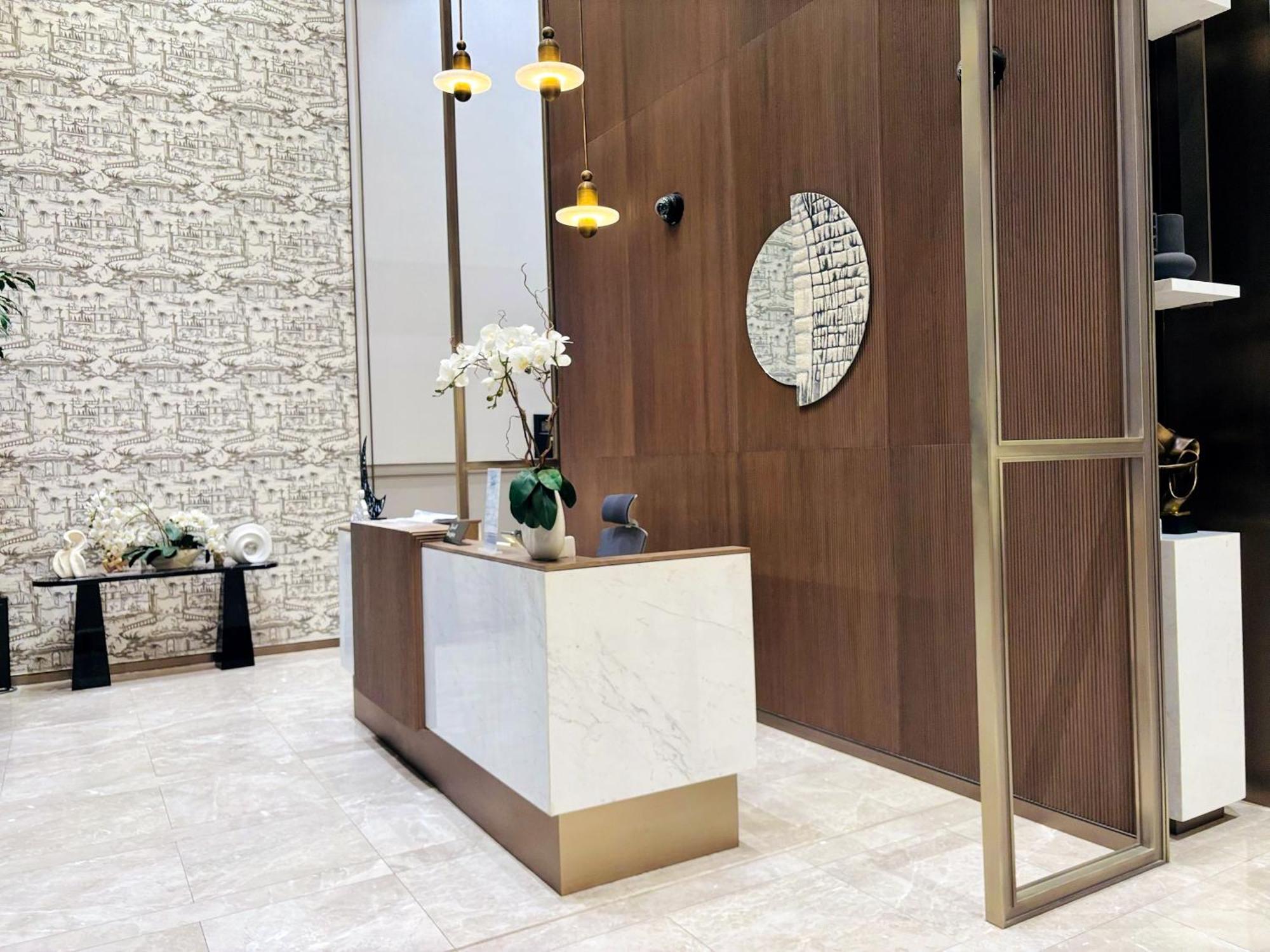 Luxury 1br View Infinity Pool Burj Khalifa With Balcony Apartment *
