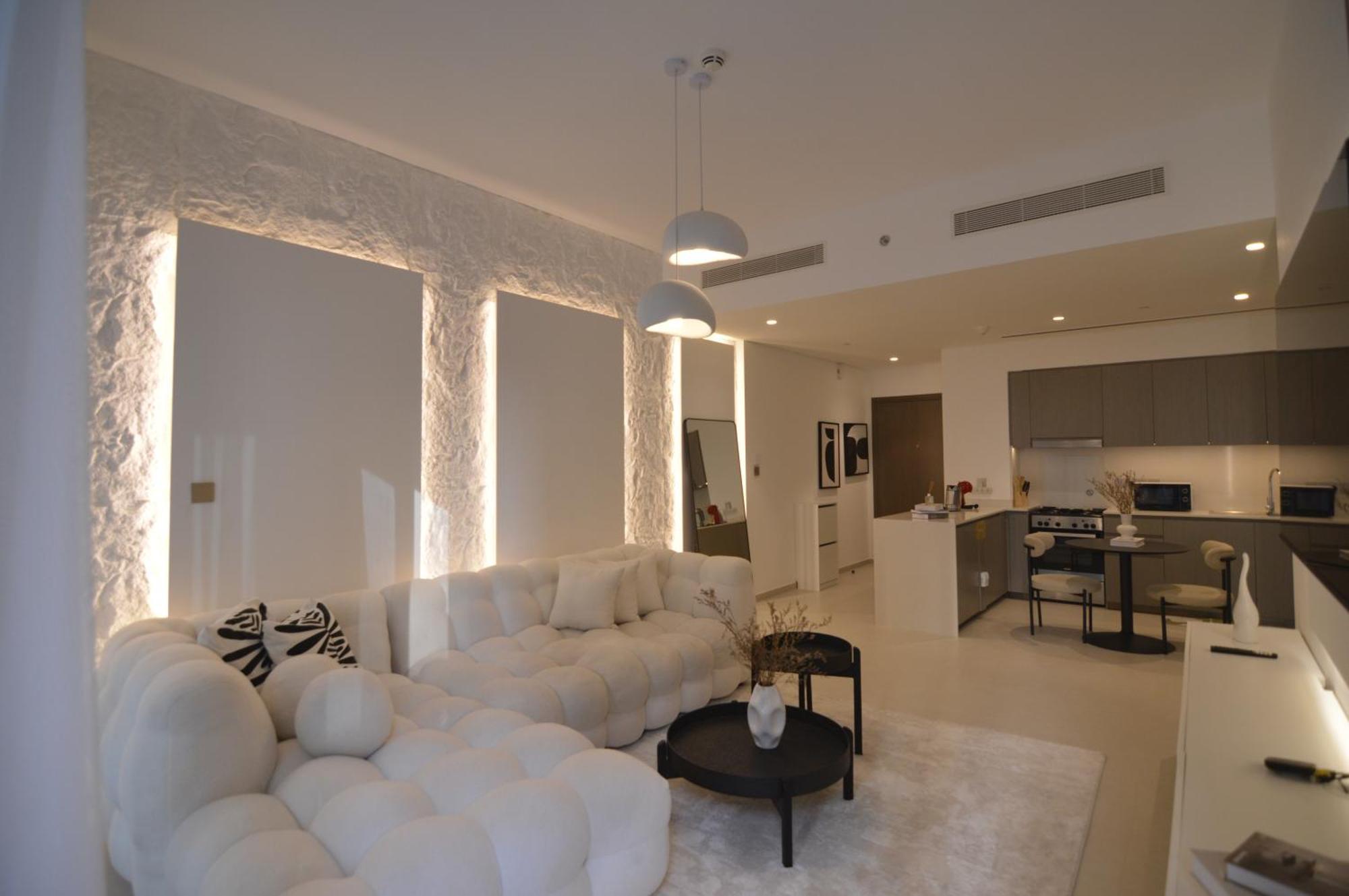 Luxury 1br View Infinity Pool Burj Khalifa With Balcony Apartment Dubai