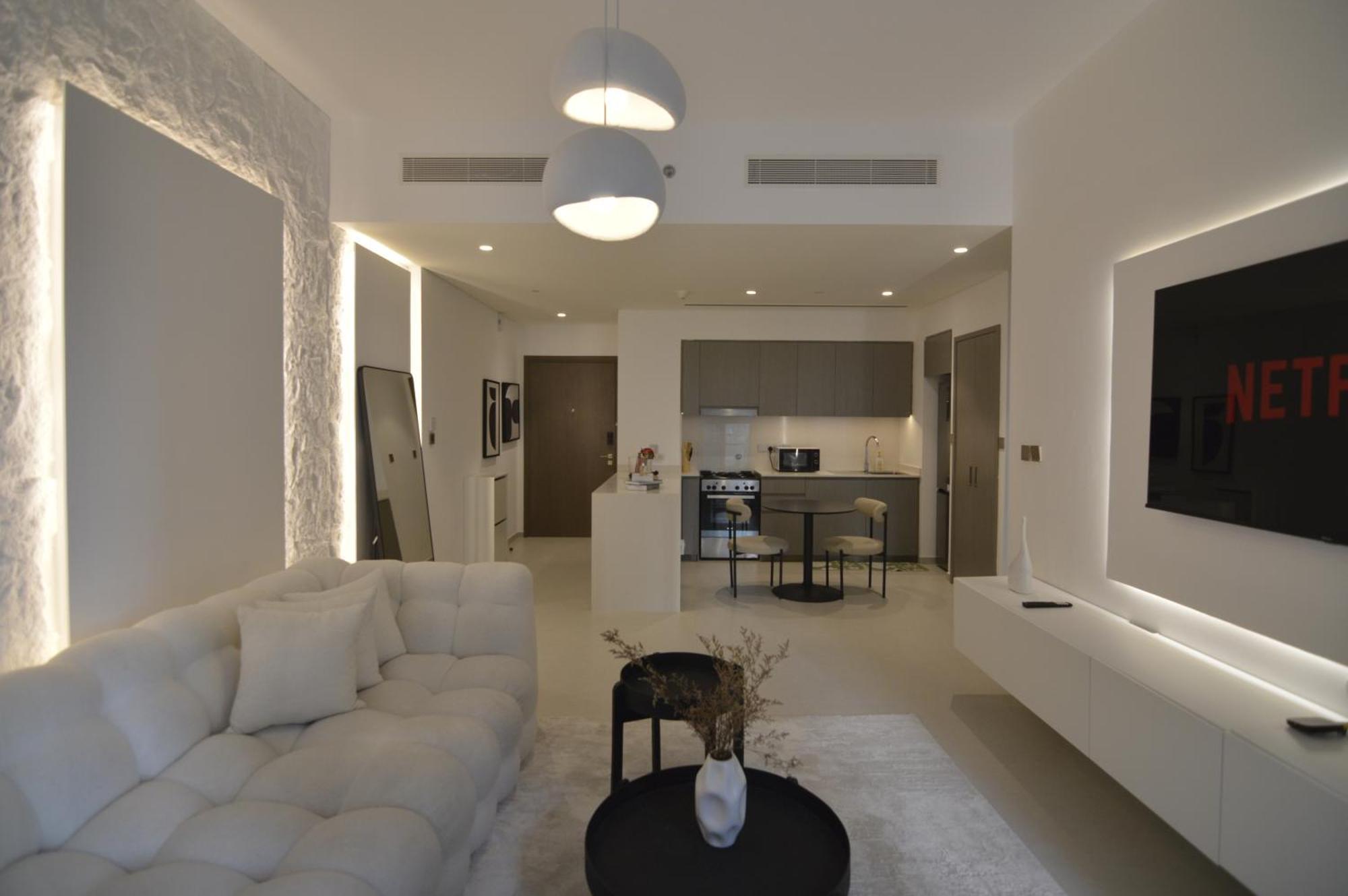 Luxury 1br View Infinity Pool Burj Khalifa With Balcony Apartment Dubai